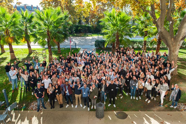 equipe-cabinet-recrutement-768x513[1]